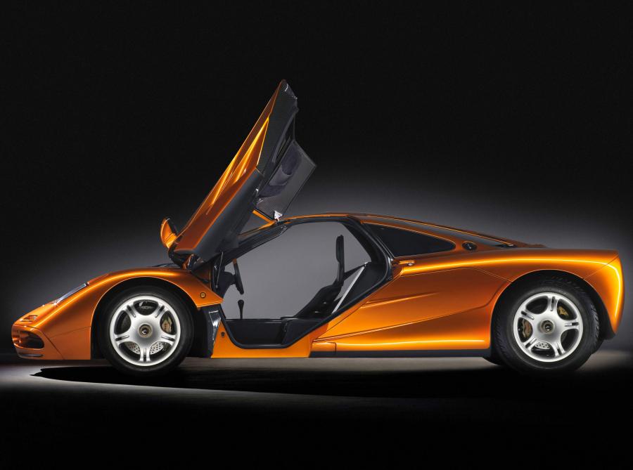  McLaren F1 1993 года  (фото 8 из 76)